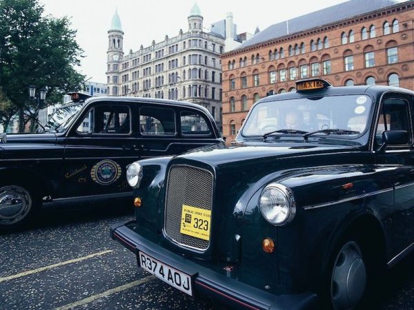 Belfast Black Cab tour -Categorie/Excursies & activiteiten