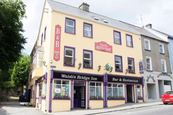 Walshs Bridge Inn - Newport -Categorie/Accommodatie West Ierland