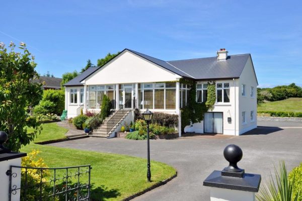Rowanville Lodge B&B - Grange -Categorie/Accommodatie West Ierland